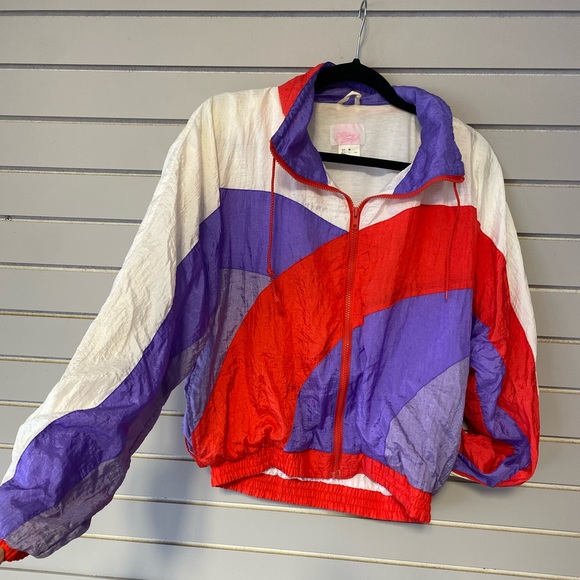 Shell Shack Windbreaker Pullover - Picture 2 of 4
